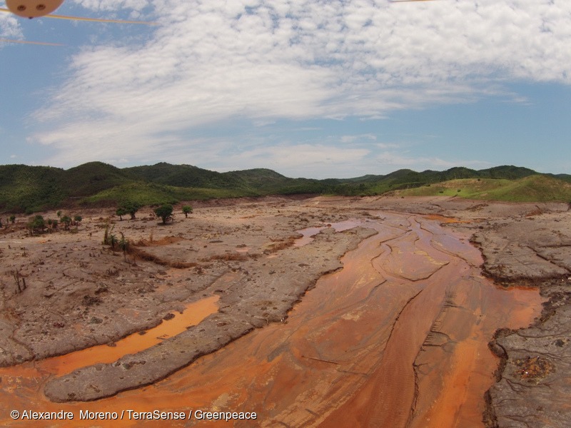 Mariana’s Toxic Mud Disaster in BrazilDesastre ambiental em Mariana-MG