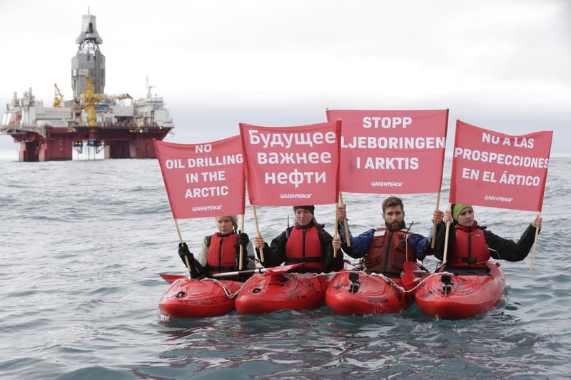 Greenpeace activists protest Arctic oil drilling 17 Aug, 2017 © Nick Cobbing / Greenpeace