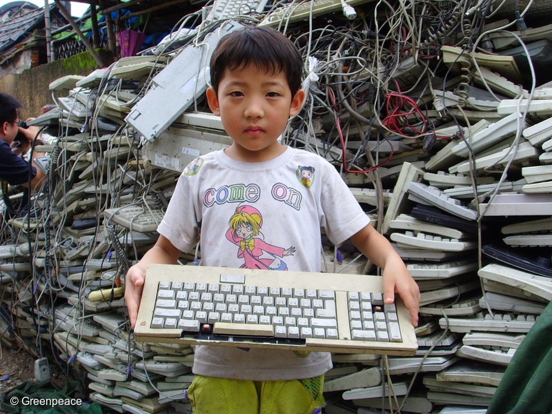Electronic-Waste Documentation in Guiyu, China