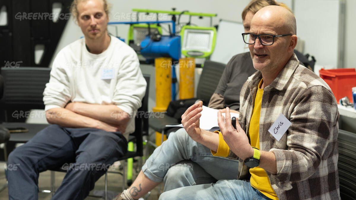 Basic Actions Training in Sydney. © Elijah Smith / Greenpeace