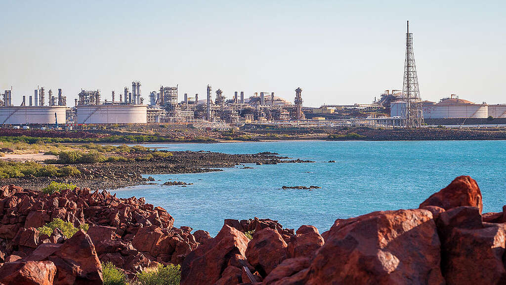 Woodside's Burrup North-west Shelf Plant in Western Australia. © Luke Sweet / Conservation Council Western Australia / Greenpeace