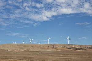 Wind Turbines along the Princes Highway near Port Augusta. © Ella Colley / Greenpeace