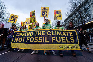 Protest March against Gas Industry in Vienna. &copy; Rafael Bittermann / Greenpeace