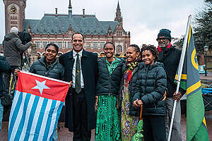 Peaceful Demonstration at the Peace Palace during ICJAO Hearings in the Netherlands. &copy; Emiel Hornman / Greenpeace