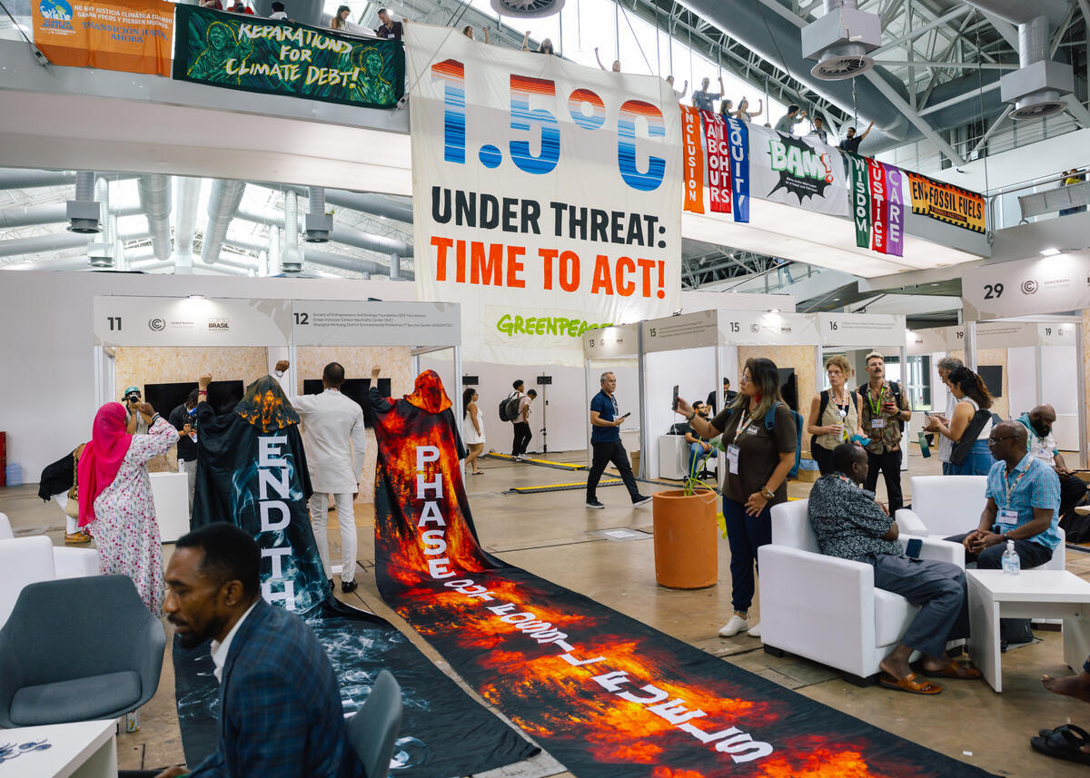 Bowen urged to lead with vision and ambition to accelerate fossil fuel phase out at Bonn climate meeting, as global energy crisis bites